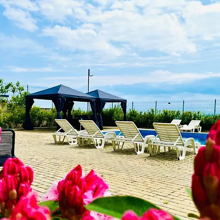 Stefaniya Apartamento *